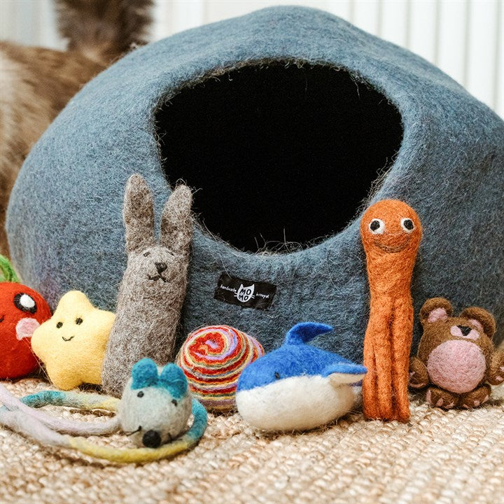 MoMo Felt Octopus Cat Toy image 1